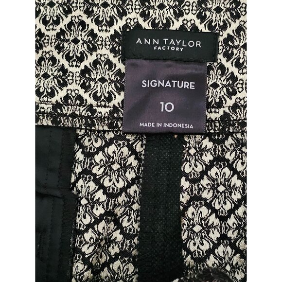 Ann Taylor signature brocade pants gold black metallic size 10 ankle - Picture 5 of 10